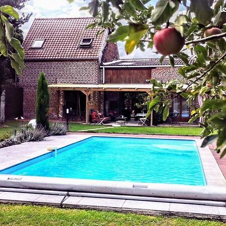 Chambres D Hotes ,Hotel ,Secret D'Une Nuit A Vicq Pres De Onnaing,Avec Piscine Exteriör bild