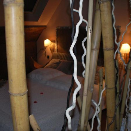 Chambres D Hotes ,Hotel ,Secret D'Une Nuit A Vicq Pres De Onnaing,Avec Piscine Rum bild