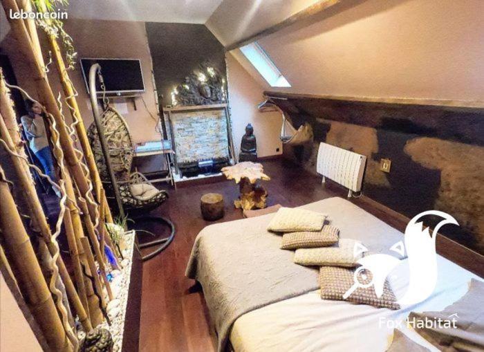 Chambres D Hotes ,Hotel ,Secret D'Une Nuit A Vicq Pres De Onnaing,Avec Piscine Exteriör bild