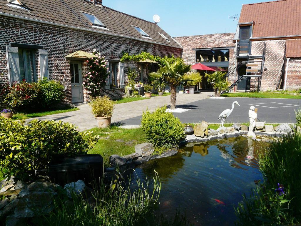 Chambres D Hotes ,Hotel ,Secret D'Une Nuit A Vicq Pres De Onnaing,Avec Piscine Exteriör bild